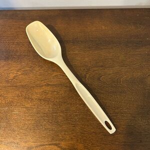 Vintage Foley Bone Color Plastic Spoon Kitchen Dipper Utensil Farmhouse In VGUC